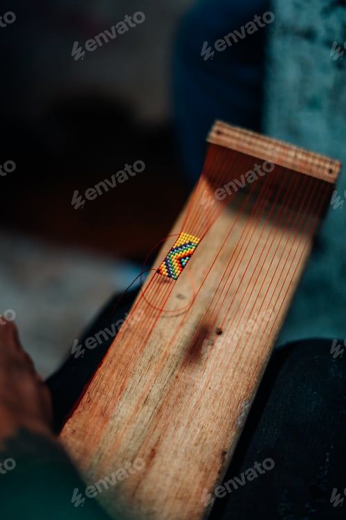 Preview: Embera Community of Medellin making Jewelry in Colombia
