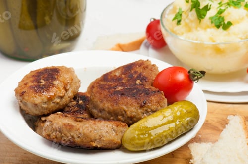 Preview: Meatballs meat food