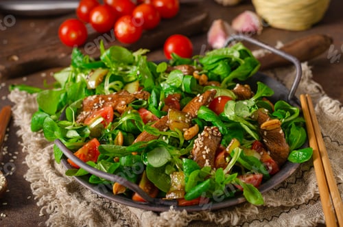 Preview: Thai salad with grilled chicken