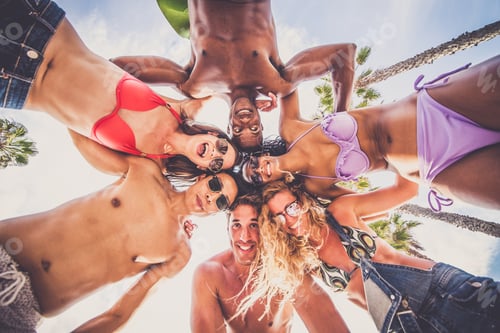 Preview: Group of friends portrait