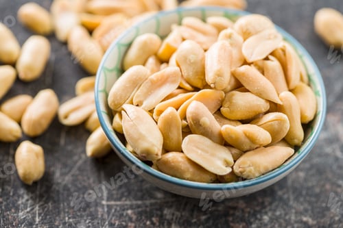 Preview: Salty roasted peanuts.