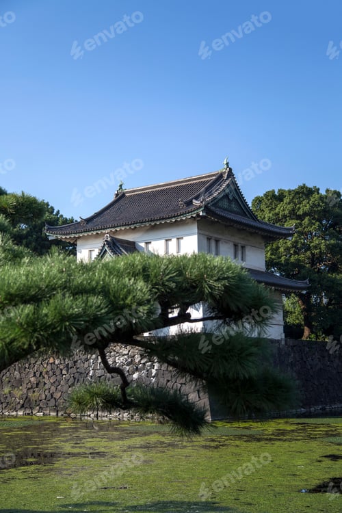 Preview: Guard tower at Tokyo Imperial Palace in Tokyo