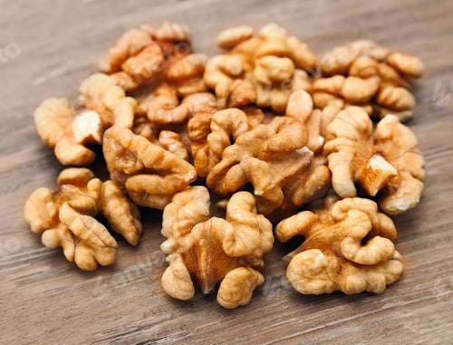 Preview: Walnuts