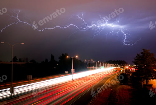 Preview: Rare Thunderstorm Producing Lightning Over Tacoma Washington I-5