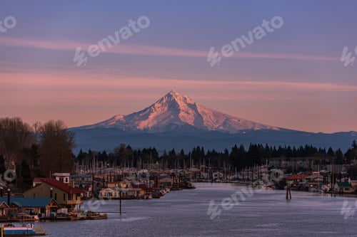 Preview: Mt Hood over the Columbia River at winter sunset, Portland Oregon
