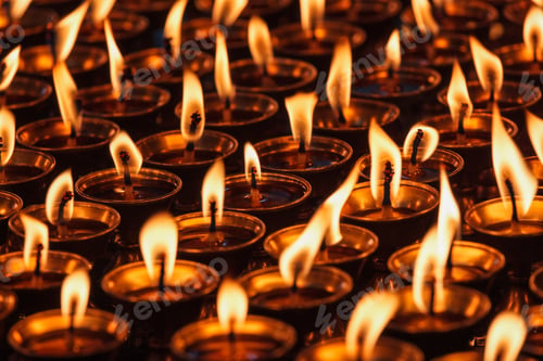 Preview: Burning candles in Buddhist temple