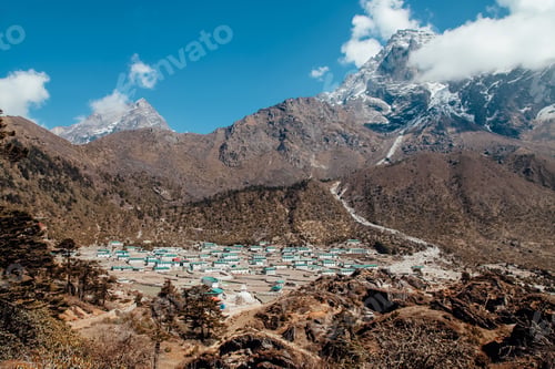 Preview: Beautiful mountain landscape in Himalaya