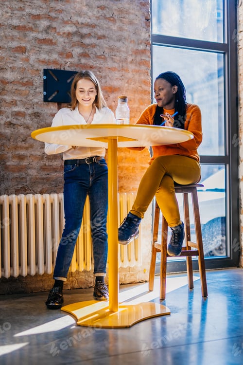 Preview: Business team working in a start-up office