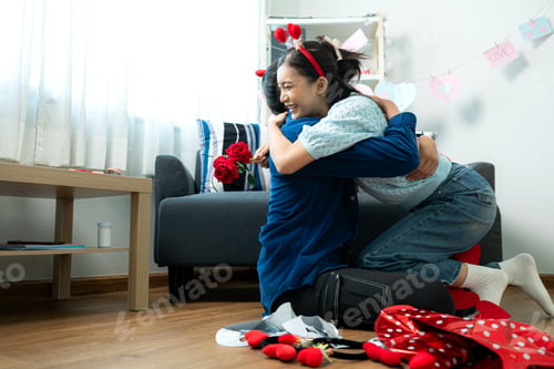Preview: A young couple with Valentine's Day activities at home