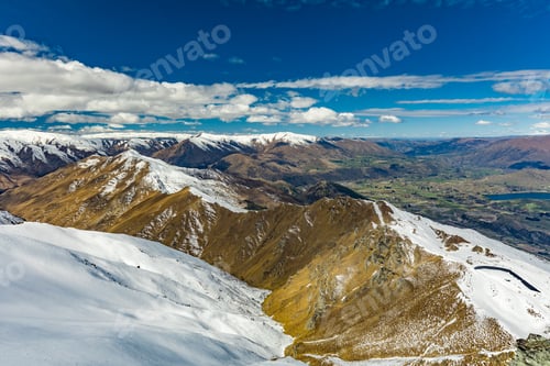 Preview: New Zealand mountain panorama and ski slopes as seen from Corone