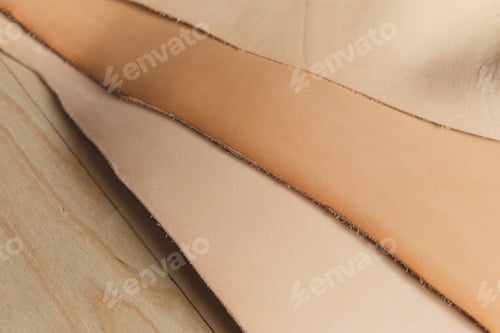 Preview: arrangement of premium beige leather, exhibiting the beauty and diversity of natural materials. The