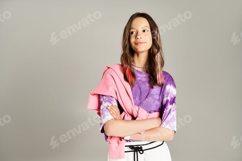 Preview: Vibrant Teen: Arm-Crossed Pose