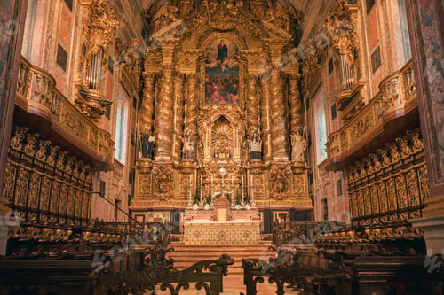 Preview: Majestic golden altarpiece of Porto cathedral in warm ambient light