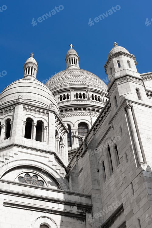 Preview: Sacre Coeur Basilica in Paris, France