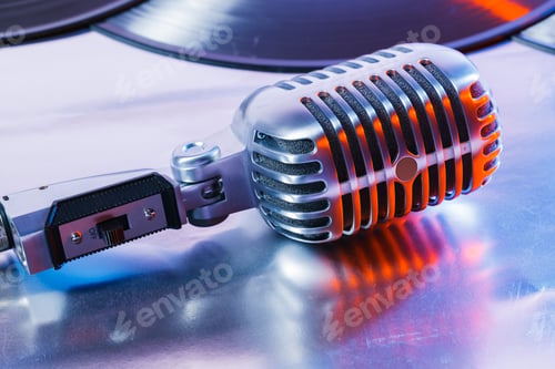 Preview: microphone and segment of vinyl record
