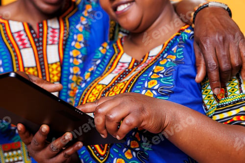Preview: Woman hand tapping on digital tablet