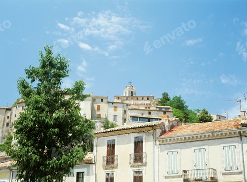 Preview: Houses in provence