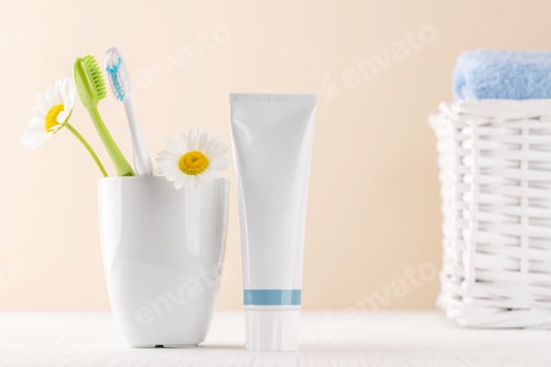 Preview: Toothpaste and toothbrushes