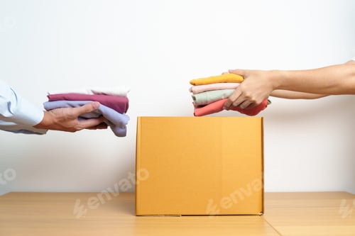 Preview: Donation, Charity, Volunteer, Giving, Delivery and Home Movins people.