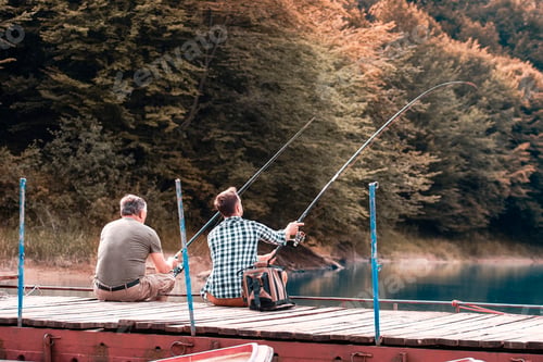 Preview: Men waiting for a bite