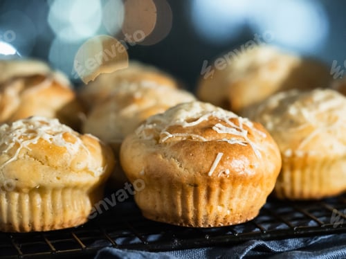 Preview: salted muffins with cream cheese, topping parmesan