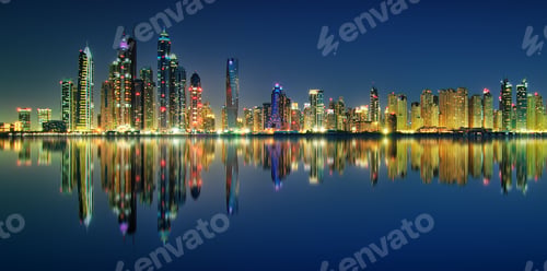 Preview: Panorama reflection of Dubai Marina