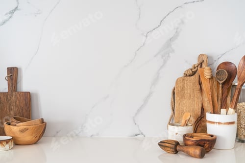Preview: Kitchen utensils background