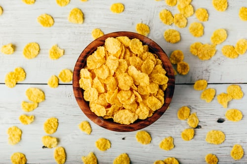 Preview: Rustic bowl of cornflakes