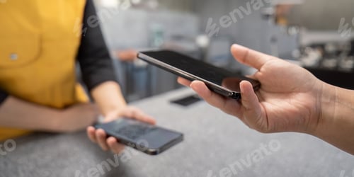 Preview: Contactless Payment Transaction at a Modern Retail Store with Smartphone Technology