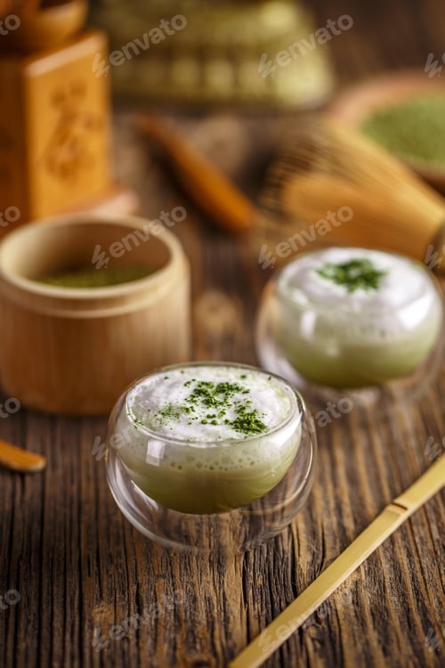 Preview: Matcha green tea tatte