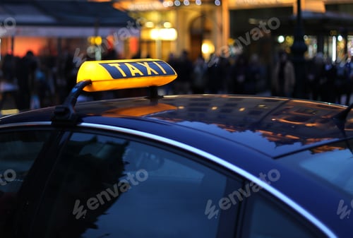 Preview: Taxi sign at night