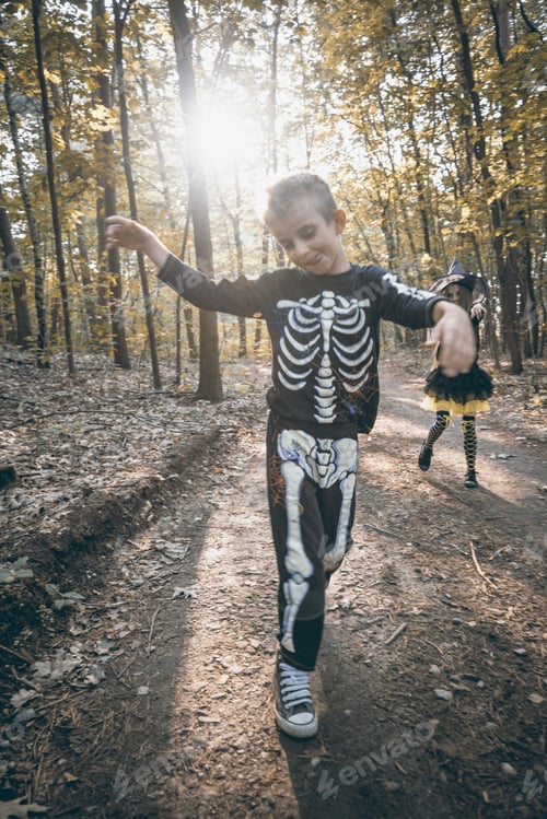 Preview: Little kids having fun at halloween