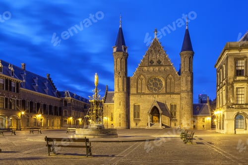 Preview: Illuminated gothic facade of Ridderzaal, Hague