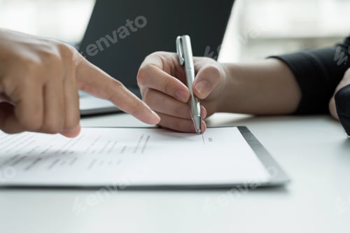 Preview: Business people hold a resume and talk to job applicants for job interviews about careers and Their