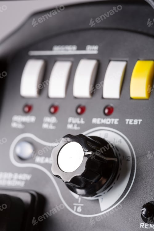 Preview: Studio flash panel