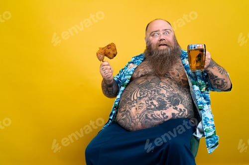 Preview: Oversize man hungry for fat food