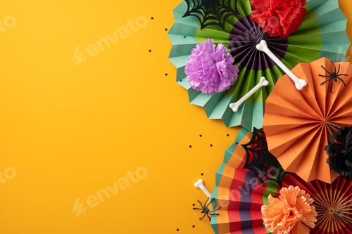 Preview: Vibrant paper fan decorations in orange, green, and purple for the Mexican Day