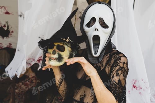 Preview: Halloween scene