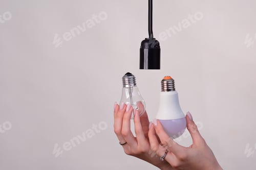 Preview: incandescent lamp and LED lamp