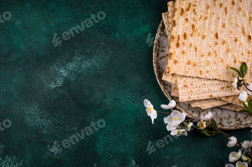Preview: Traditional Jewish bread matzo for Passover