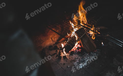 Preview: Stone oven with fire and grillage for Barbecue
