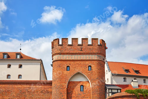 Preview: Bridge Gate to the Old Town in Torun, Poland.
