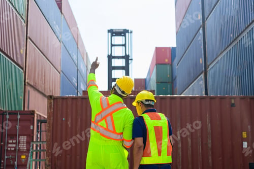 Preview: Warehouse engineer working at container yard