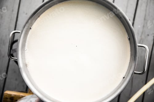 Preview: Craft Beer Wort Protein Break Foam into the Boil Kettle.
