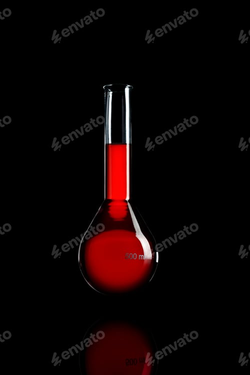 Preview: Chemical Glasswork Red Fluid isolated on a Black Background