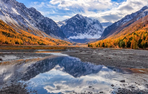 Preview: Aktru glacier, Karatash peak and and his reflection in a puddle. Altai Republic, Siberia. Russia