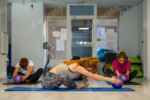 Preview: Yoga, fitness, sport and healthy lifestyle concept.