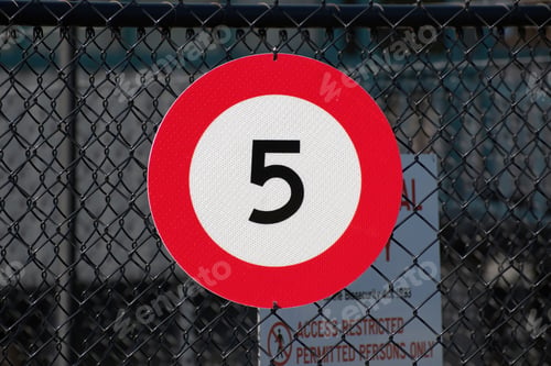 Preview: Round white road sign
