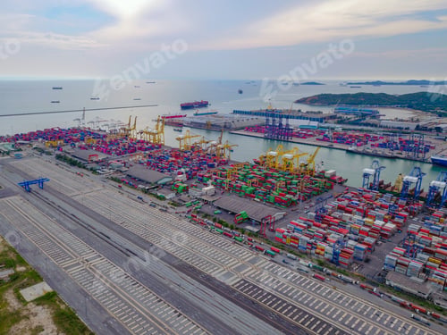 Preview: container cargo ship in the export and import business and logistics. Shipping to the harbor