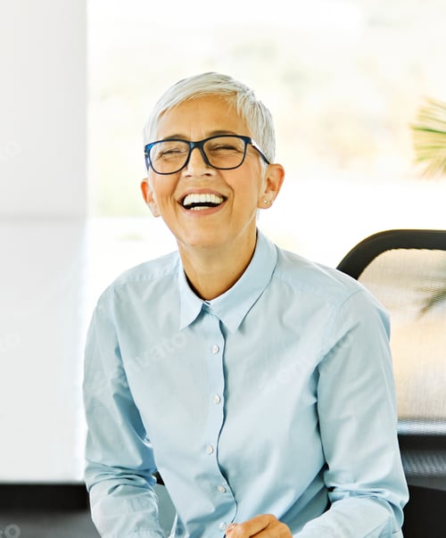 Preview: woman business portrait senior businesswoman happy beautiful elderly office